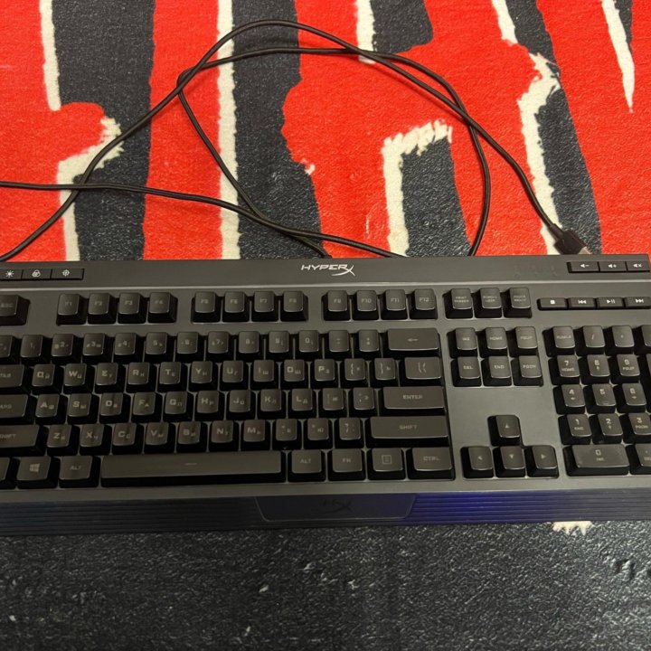 Продам игровую клавиатуру HyperX Alloy Core RGB