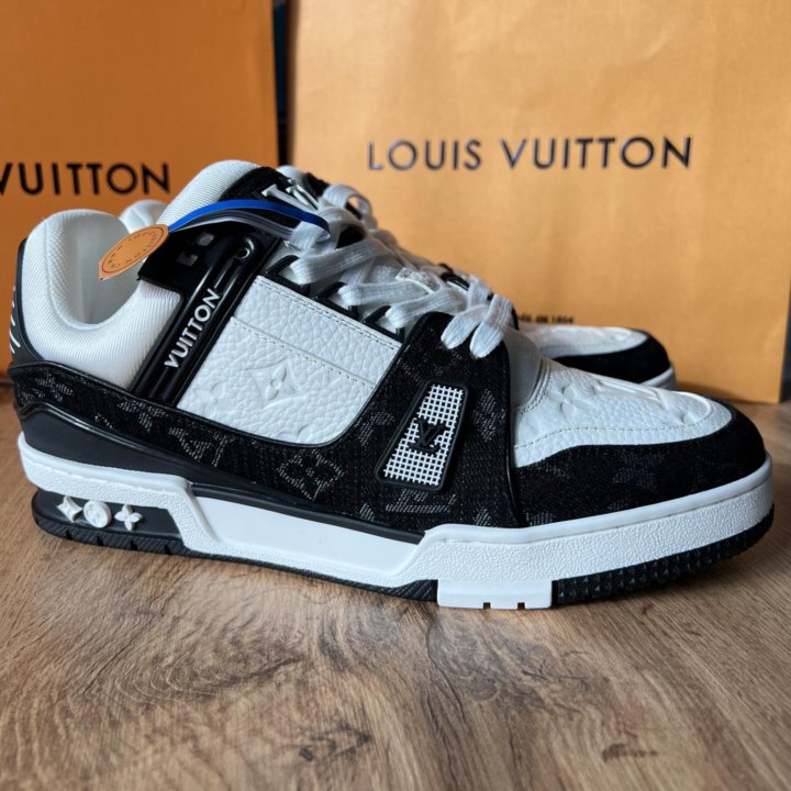 Кроссовки Louis Vuitton