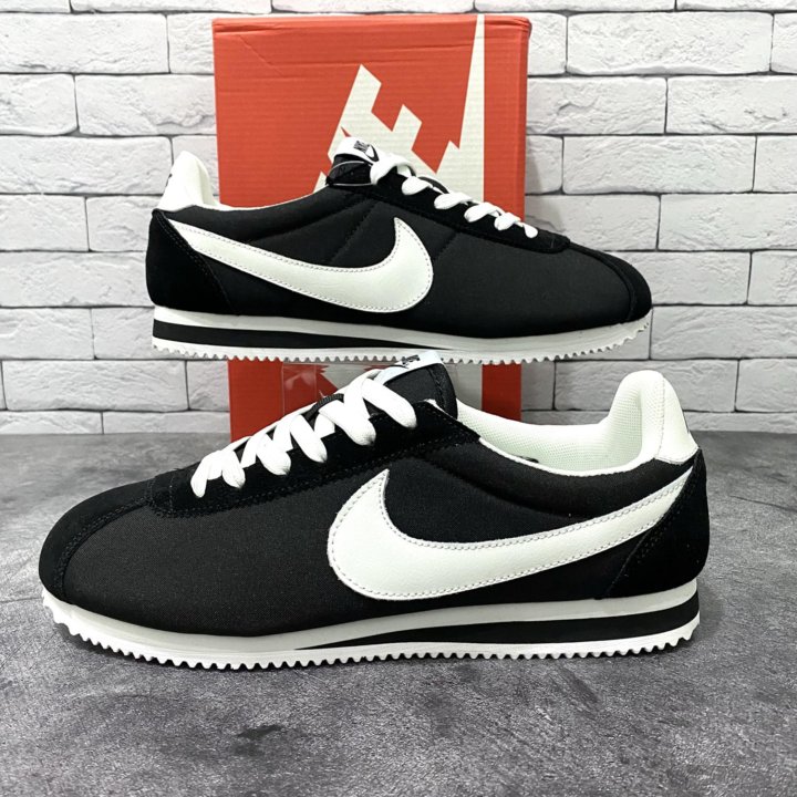 Кроссовки nike cortez