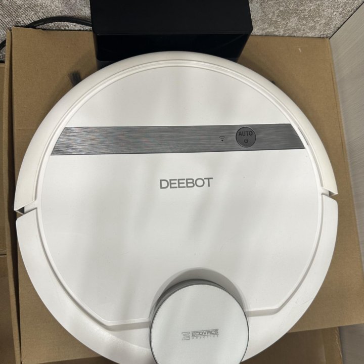 Робот пылесос Deebot DE55