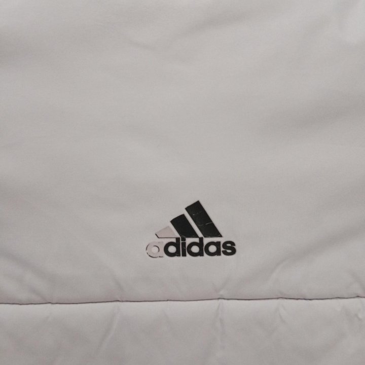 Спортивная женская куртка Adidas