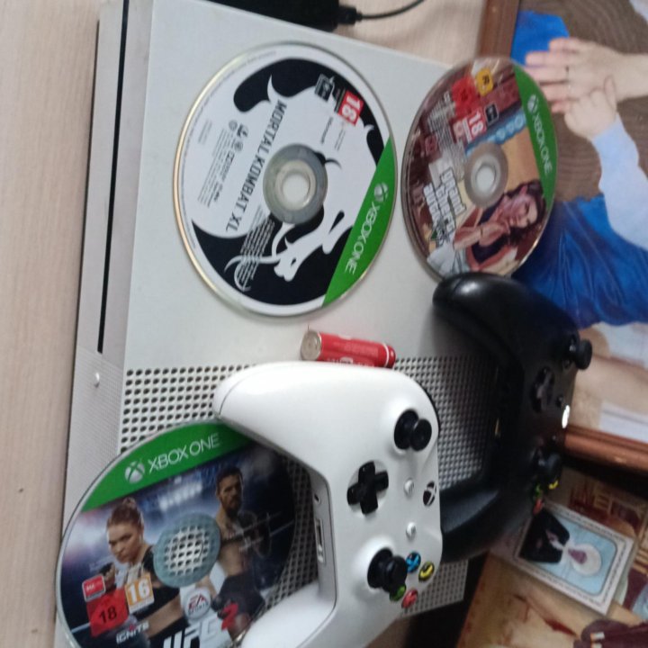 Игровая приставка Xbox one