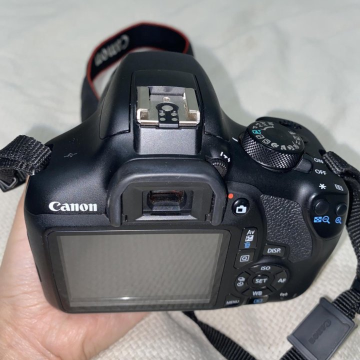 Canon 1300d