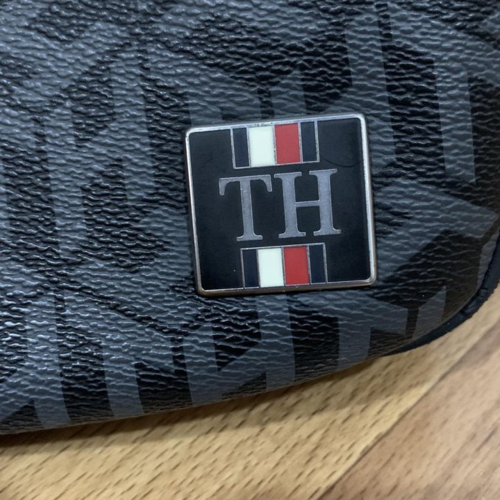 Мужская сумка Tommy Hilfiger