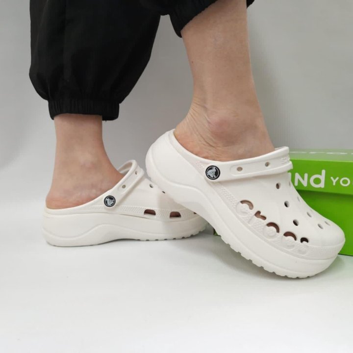 Crocs женские платформа артикул 208186 белый