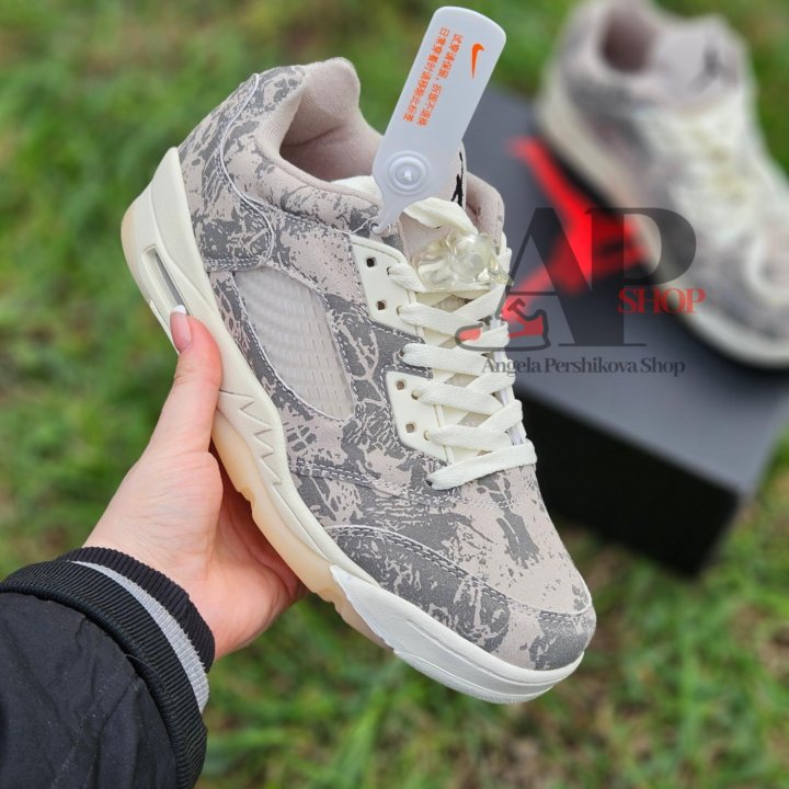 Air Jordan 5 Low 