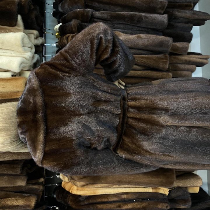 Kopenhagen fur. Итальянская шуба из норки 42-44 р.