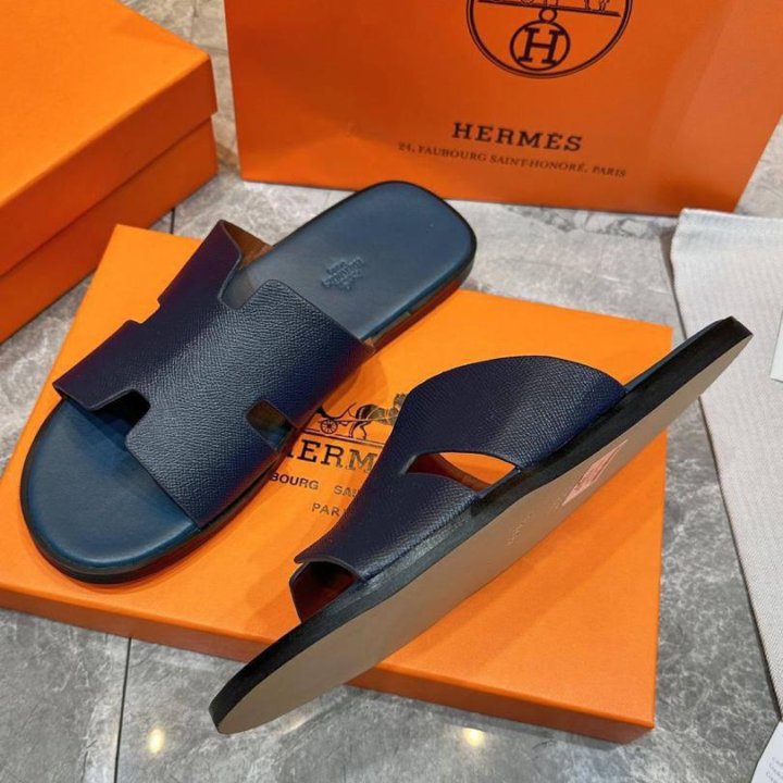 Шлепанци Hermes