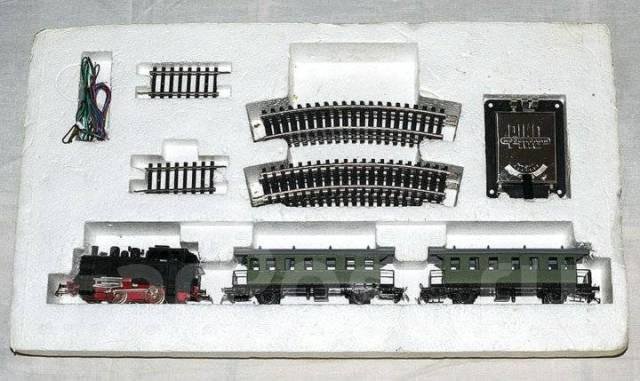 Железная дорога PIKO с Паровозом и вагонами 1975г.