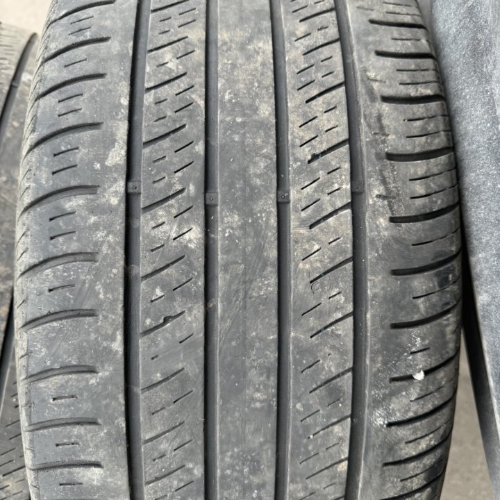 Пара шин 245/45 р19 hankook