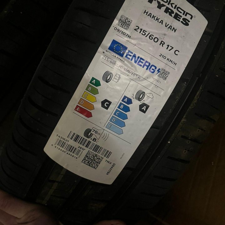 Nokian Tyres Hakka Van 215/60 R17 C