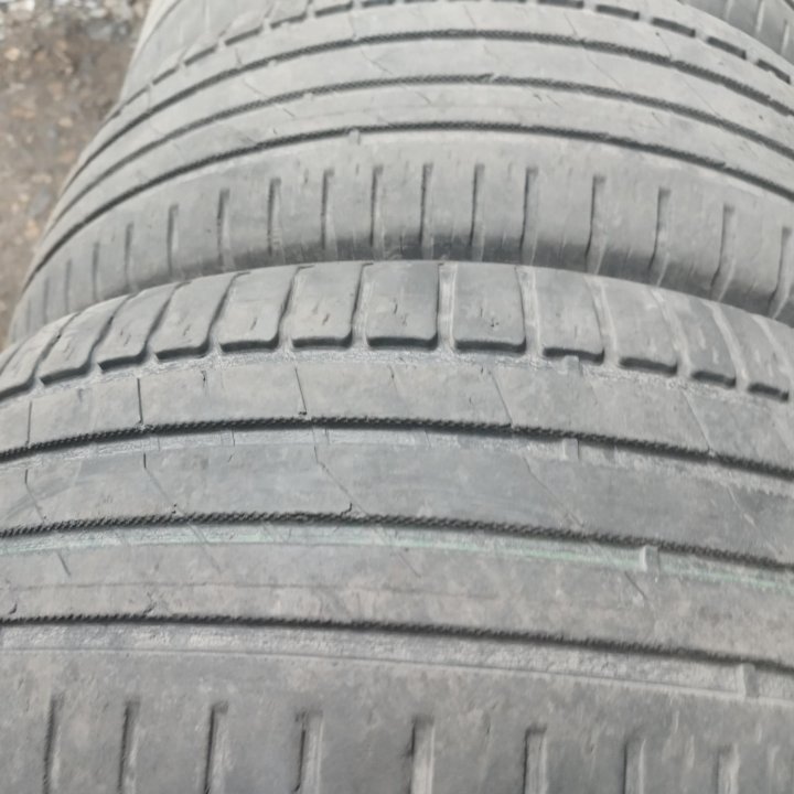 Nokian (лето) 215/60 R16