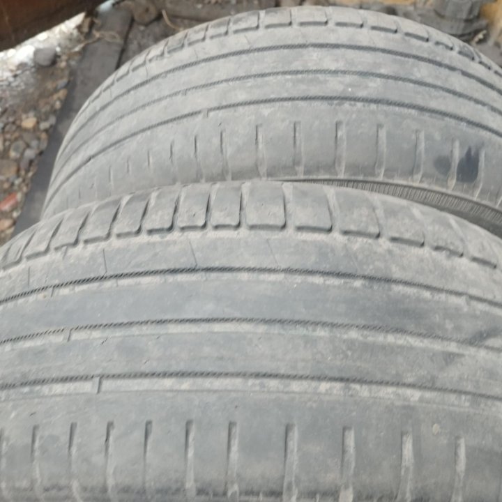 Nokian (лето) 215/60 R16