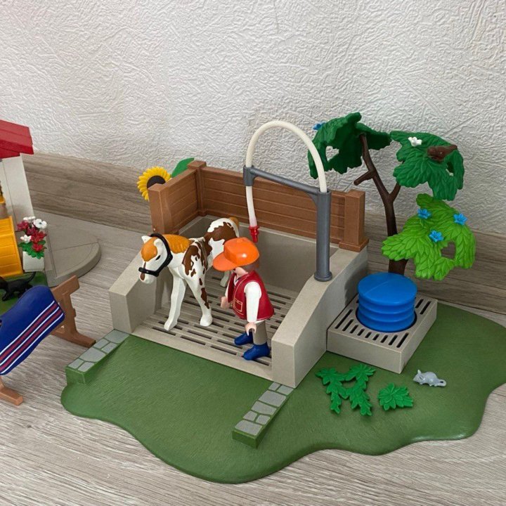 Playmobil конюшня