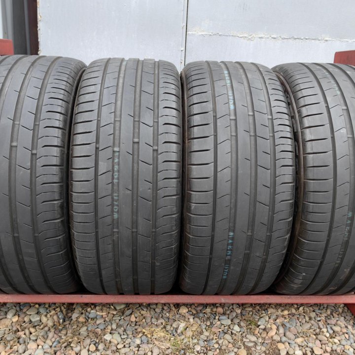 Комплект Toyo Proxes Sport SUV 275/45 R19