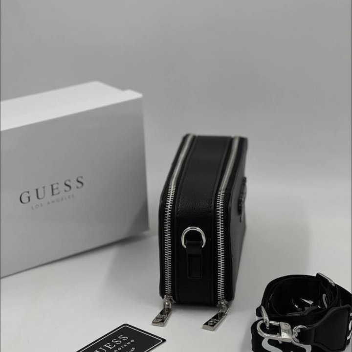 Женская сумочка GUESS