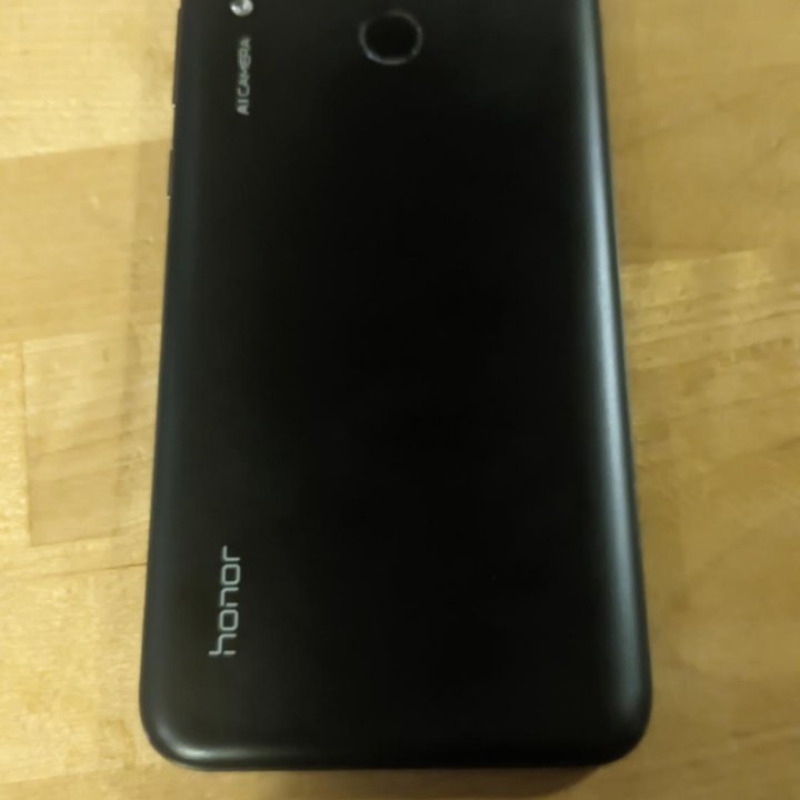 Honor 8C