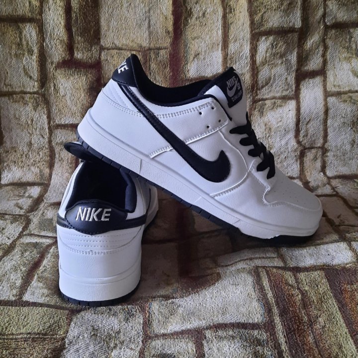 Кроссовки мужские Nike SB, EUR 43/ RU 42, новые