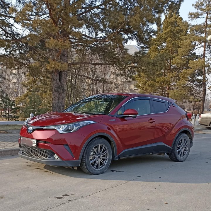 Toyota C-HR, 2017