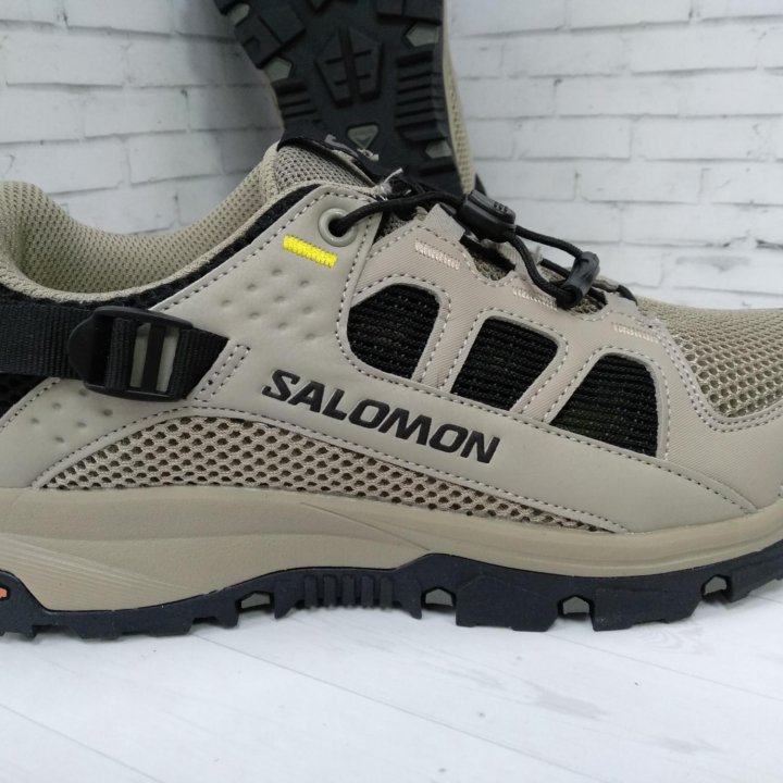 Кроссовки летние Salomon размеры 42 и 45