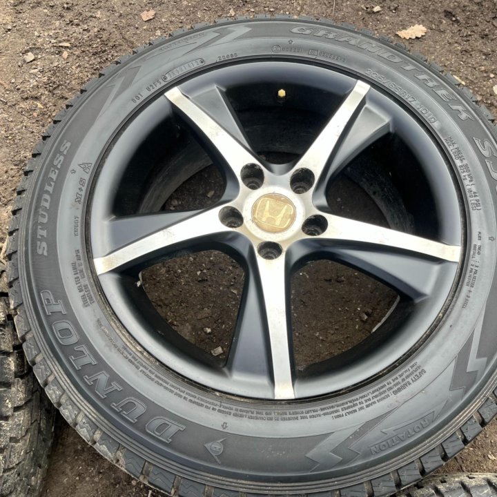 Литые Диски R17 Honda 5x114.3 Зима Dunlop 225/65