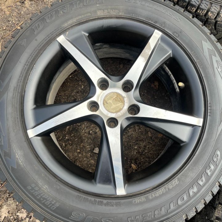 Литые Диски R17 Honda 5x114.3 Зима Dunlop 225/65