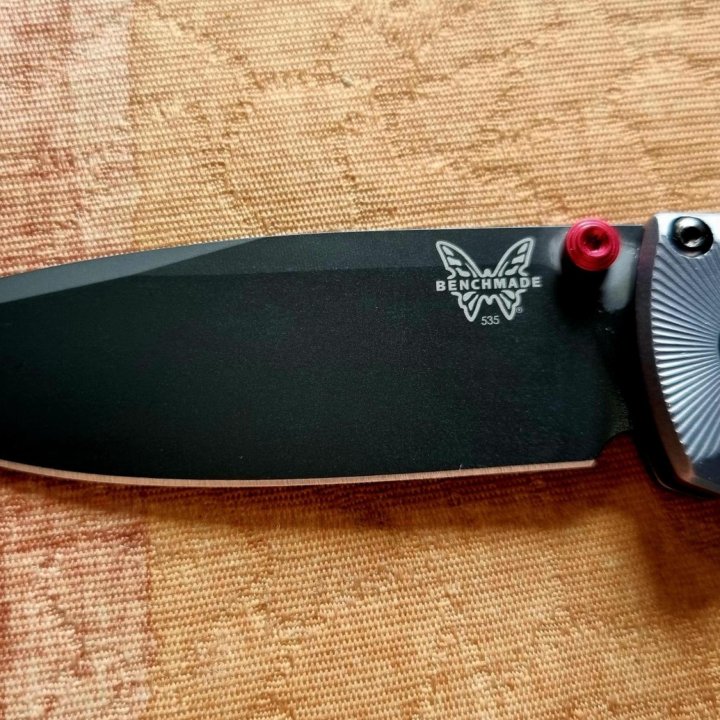 Нож Benchmade Bugout M390