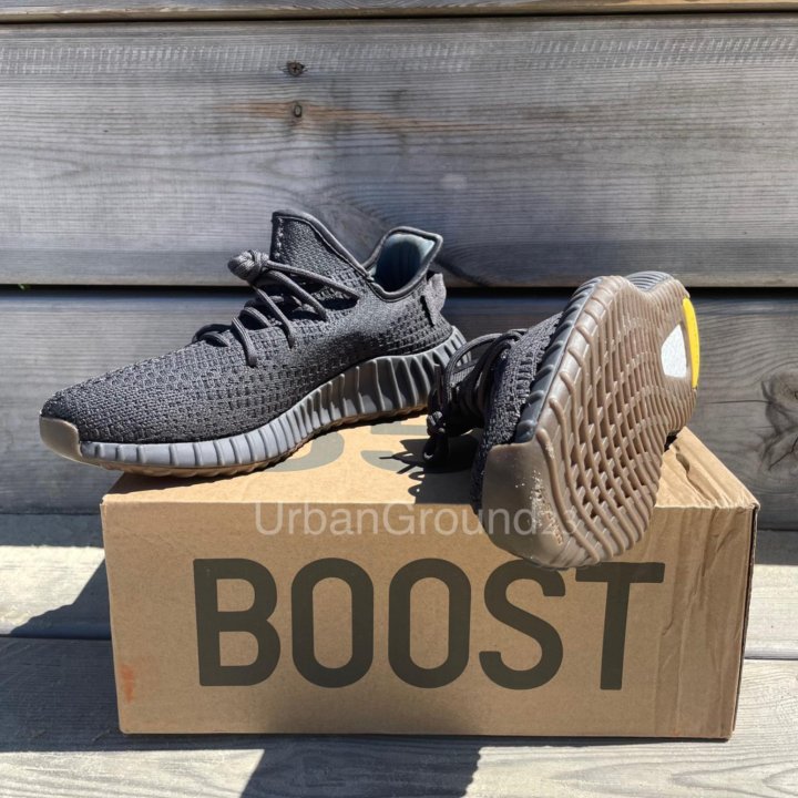 Кроссовки adidas Yeezy boost 350