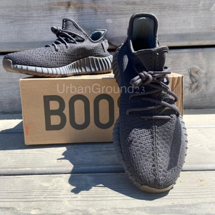 Кроссовки adidas Yeezy boost 350