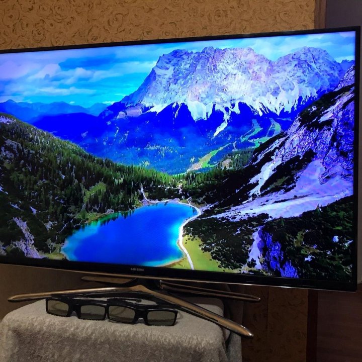 Samsung Smart TV/Wi Fi/3D (101см)