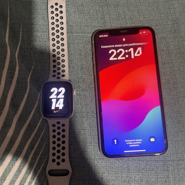 iPhone 11 64 gb + Apple Watch SE 44mm