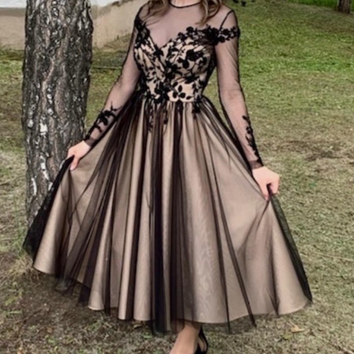 Продам платье