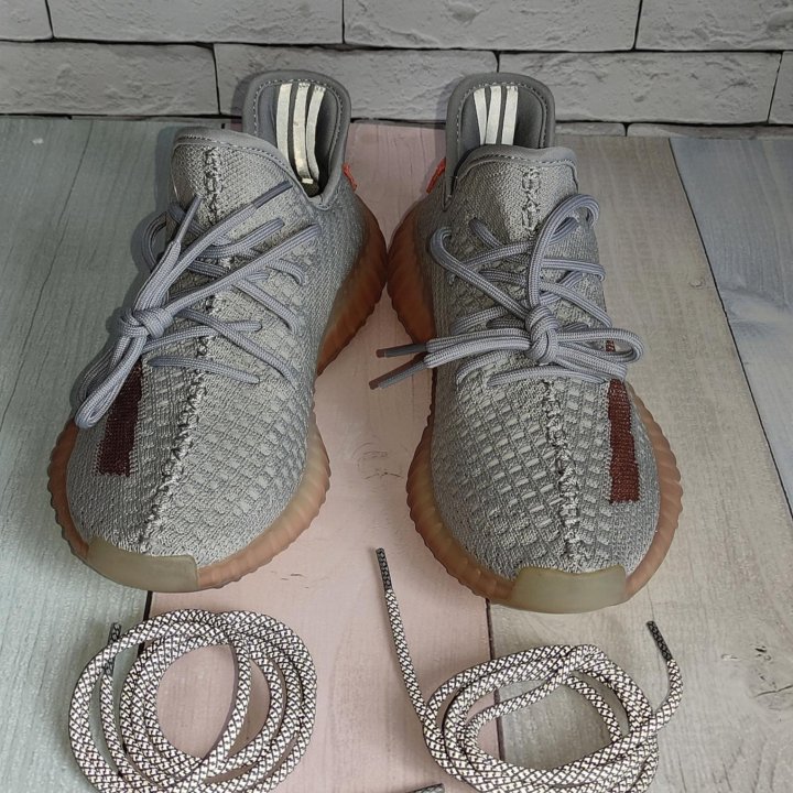 КРОССОВКИ ЖЕНСКИЕ ЛЕТНИЕ ADIDAS YEEZY BOOST V2 350