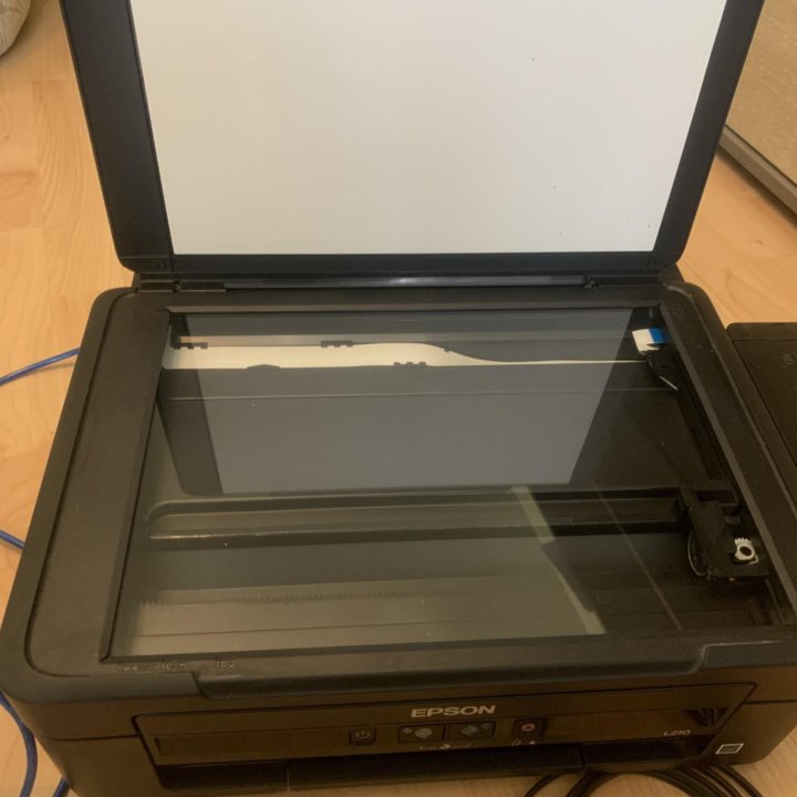 МФУ Epson l210 принтер, сканер