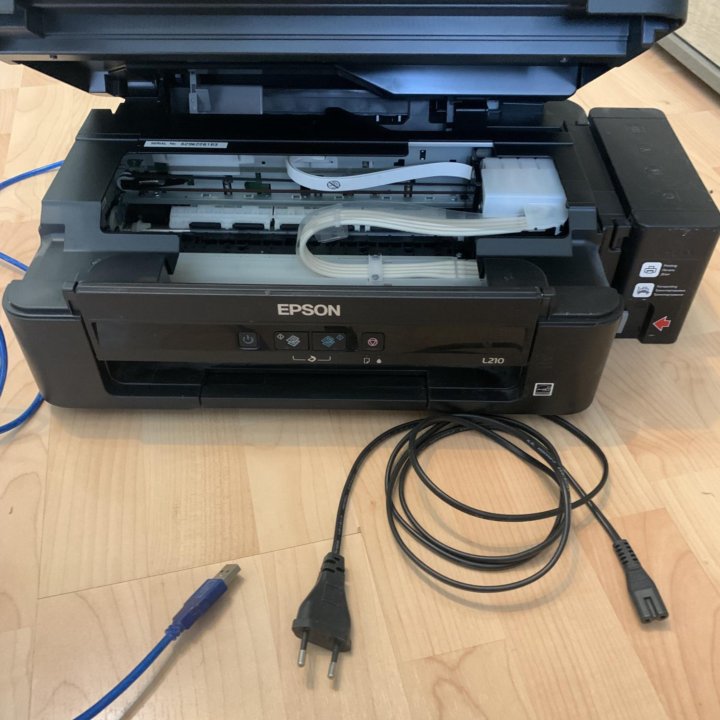 МФУ Epson l210 принтер, сканер