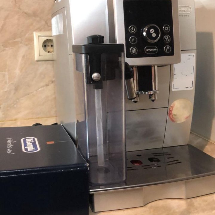 Кофемашина DeLonghi Cappuccino