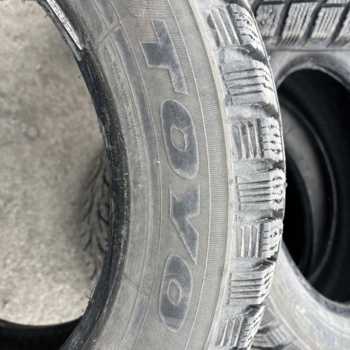 Шины Toyo Observe G3-Ice 205/60 R16