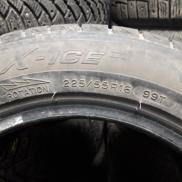 Две шины Michelin 225 55 R16