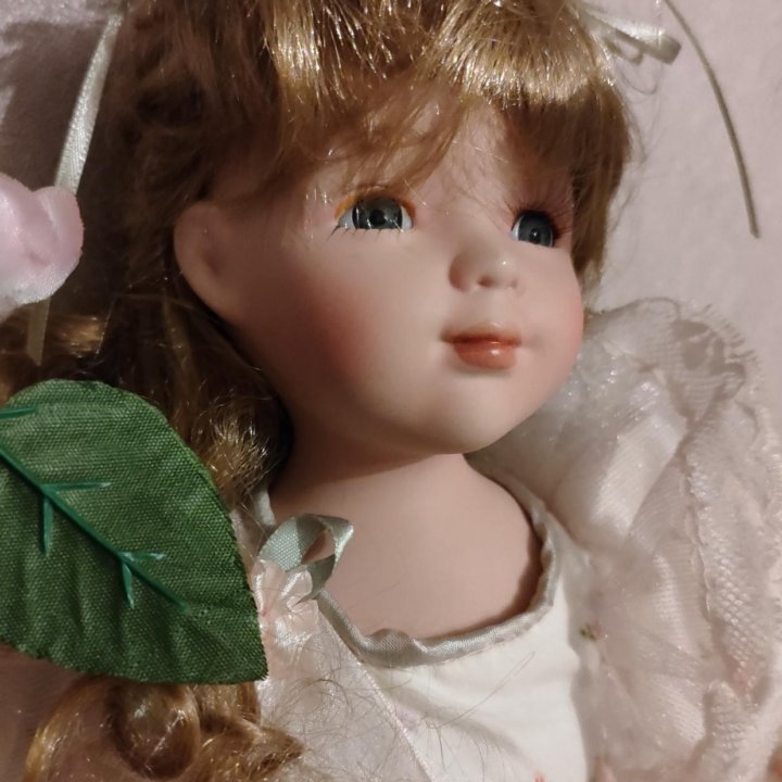 Кукла фарфоровая коллекционная, Ангелина