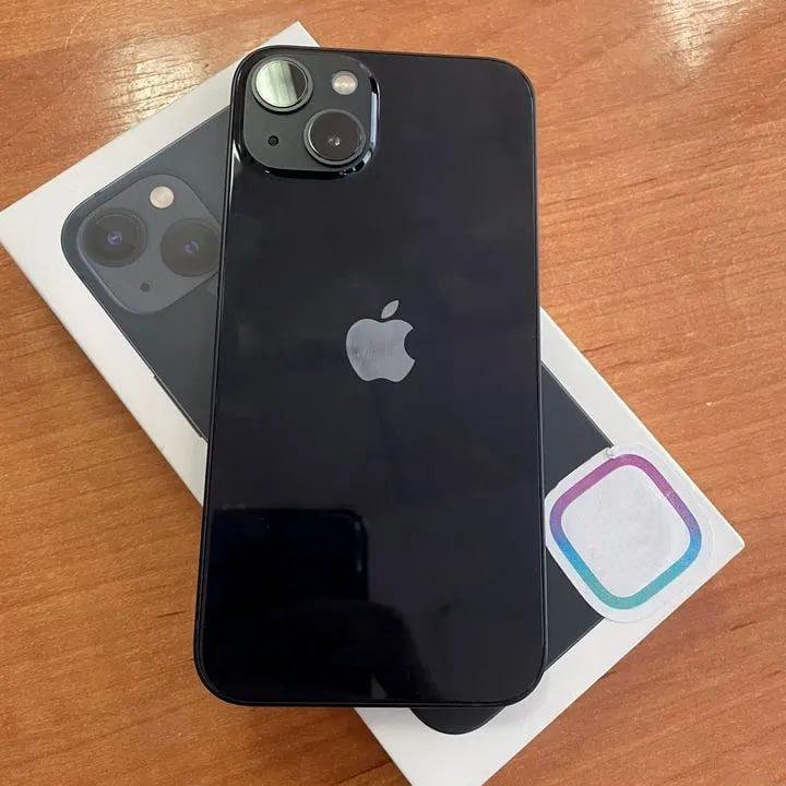 Отличный Iphone 13 на 128gb