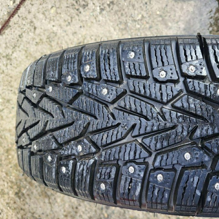 Nokian Tyres 205/55/16.