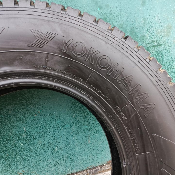 Шина 205/65 R16 LT YOKOHAMA SY01