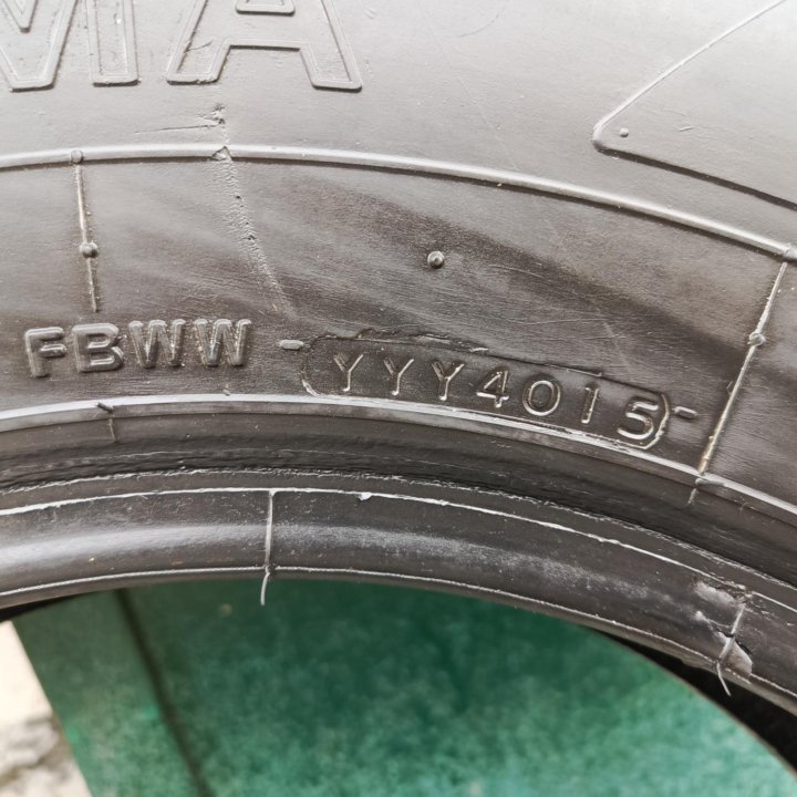 Шина 205/65 R16 LT YOKOHAMA SY01