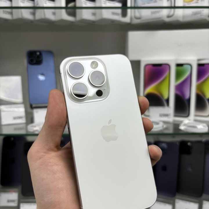 iPhone 15 Pro, 128 ГБ