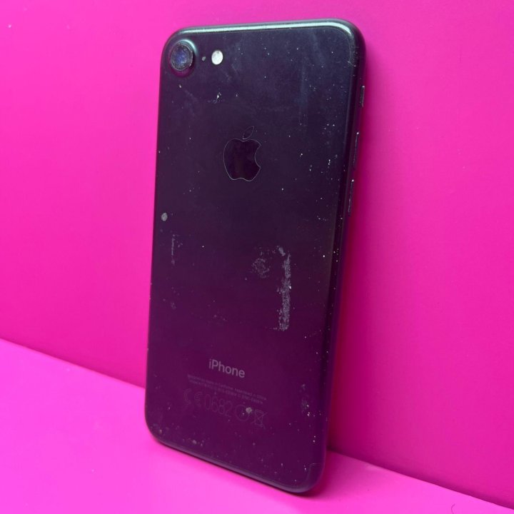 Смартфон iPhone 7 32Gb