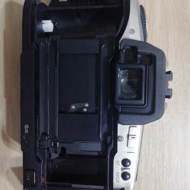 Продам фотоаппарат Minolta dinax 5,