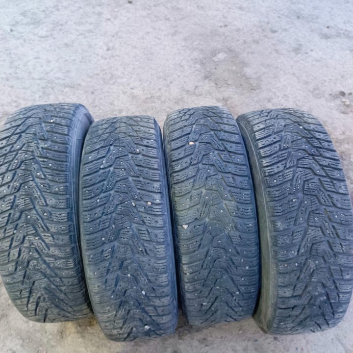 185/65 R15 Hankook Winter i*Pike RS2 W429