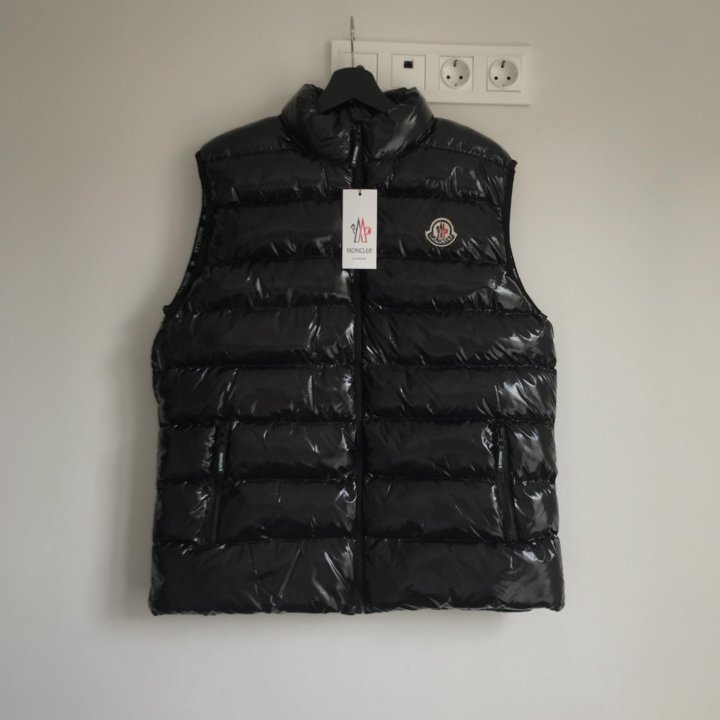 Жилетка безрукавка moncler