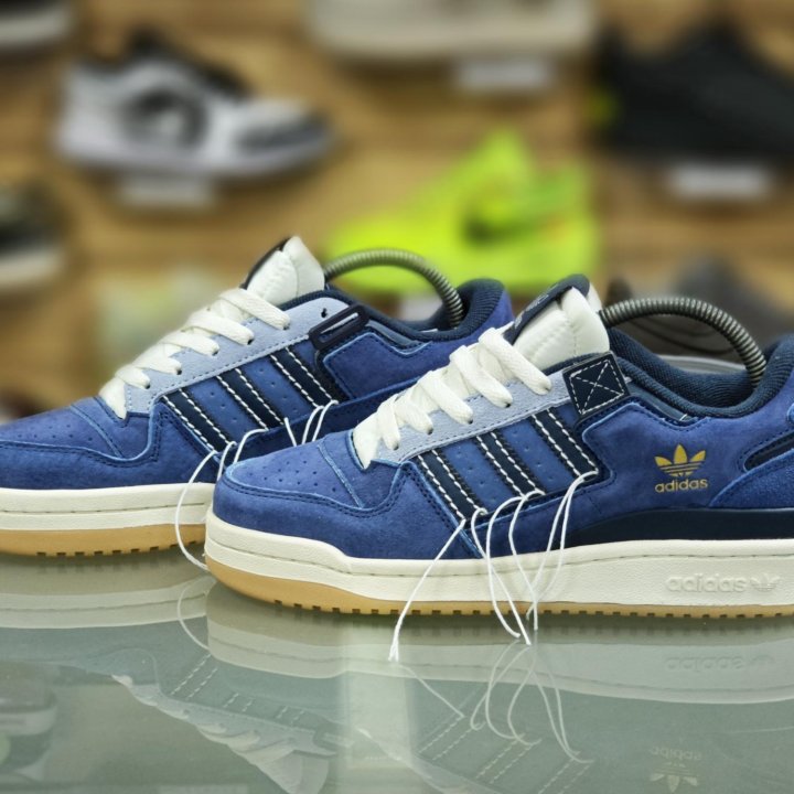 Кроссовки Adidas Forum