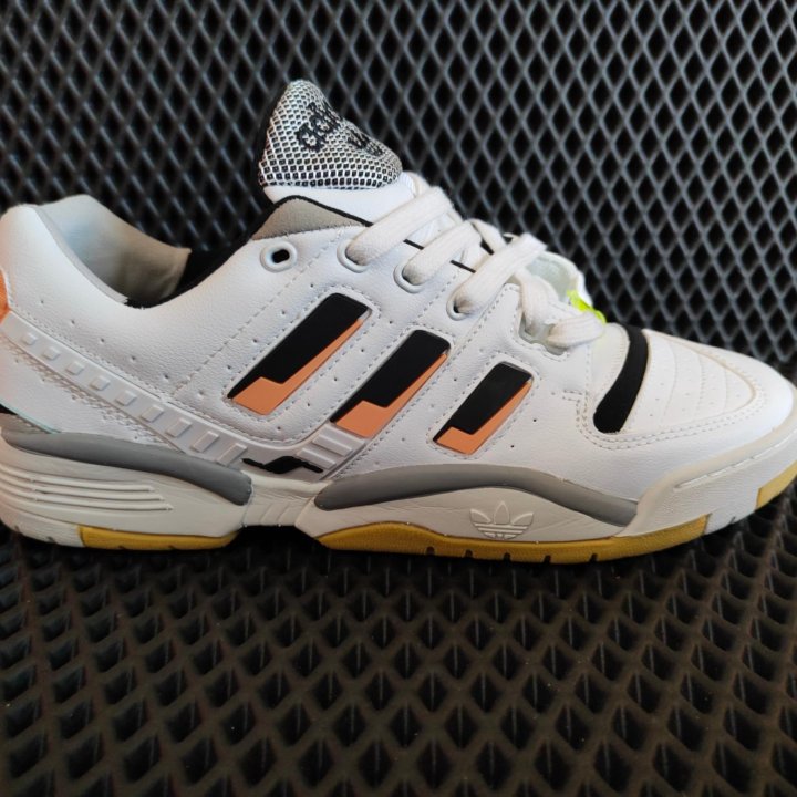 Кроссовки мужские Adidas Torsion